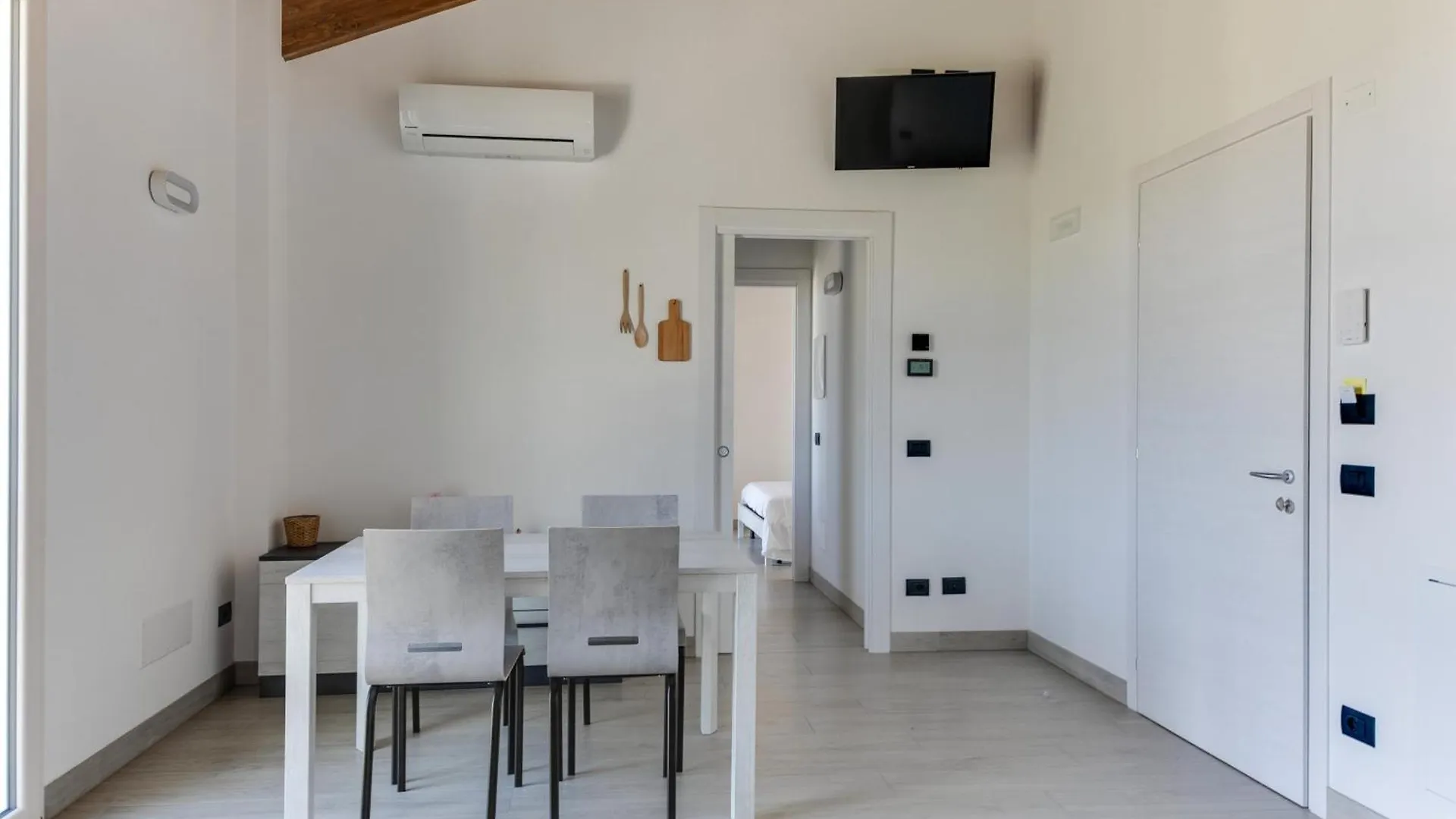 Bio Fattoria Mula D'Oro - Biofattoriamuladoro It - Organic Food, Nature & Relax Mulazzano Apartment