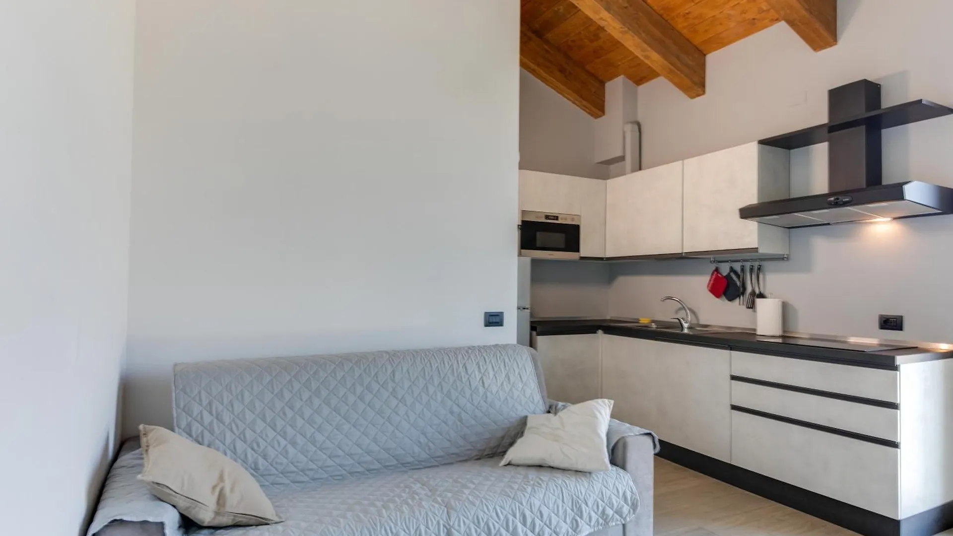 Apartment Bio Fattoria Mula D'Oro - Biofattoriamuladoro It - Organic Food, Nature & Relax Mulazzano